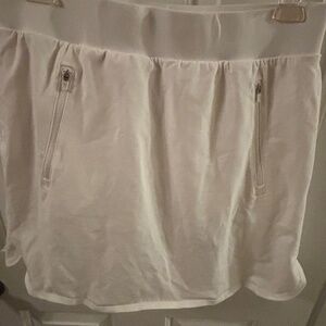 T by Talbots Ivory Skort w/Zippered Pockets Size MP